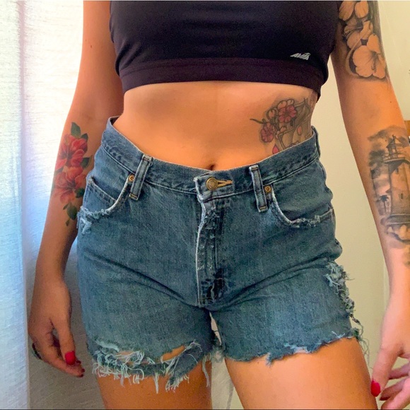 Wrangler Pants - Women’s vintage distressed wrangler jean shorts